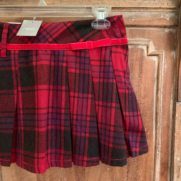 NEXT UK Girls Red Plaid Pleated Poly/ Wool Blend Skirt Size 11 YRS - Picture 3 of 9